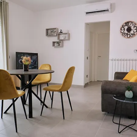 Aeroporto A 3 Minuti - Con Parcheggio Privato Apartment *