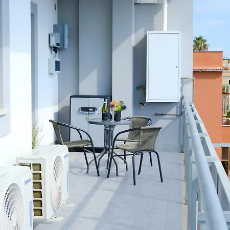 Aeroporto A 3 Minuti - Con Parcheggio Privato Apartment Fiumicino